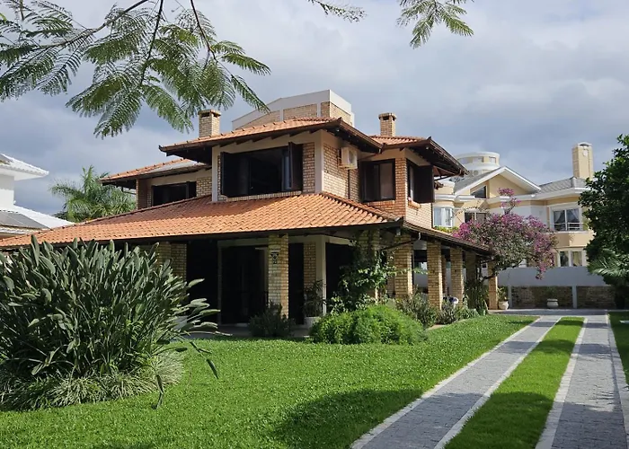C130 Casa Para 10 Pessoas A 150M Da Praia Florianópolis