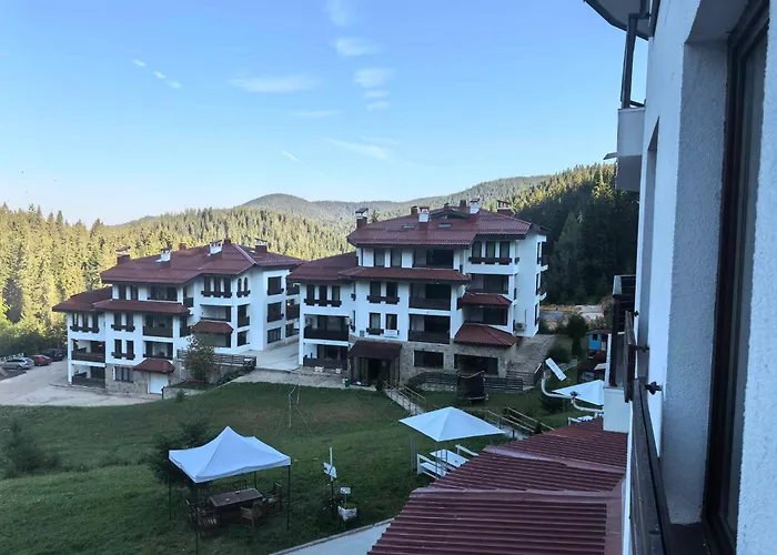 Тайната Квартира - The Secret Apartment Pamporowo
