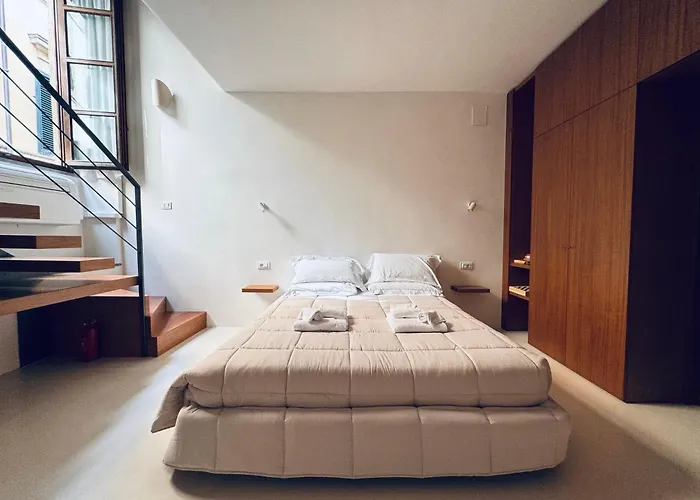 Duomo Studio Elegance And Comfort 1 Minute From The Duomo Florenz