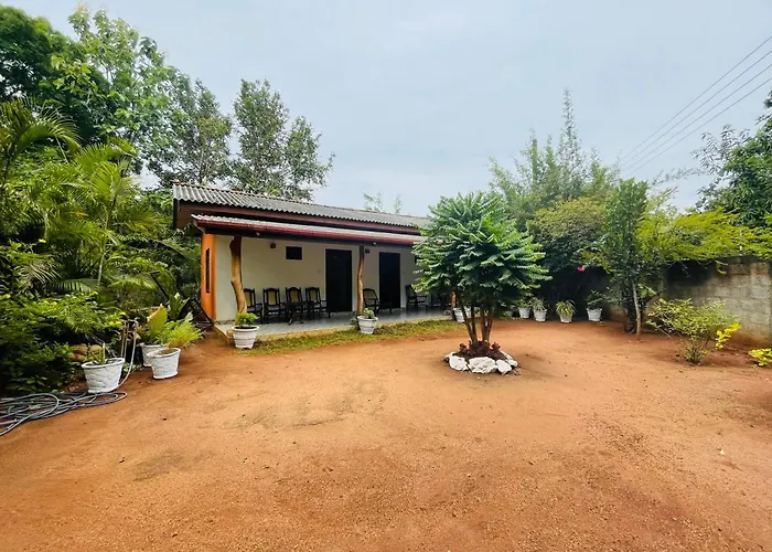 Railway Bungalow Habarana