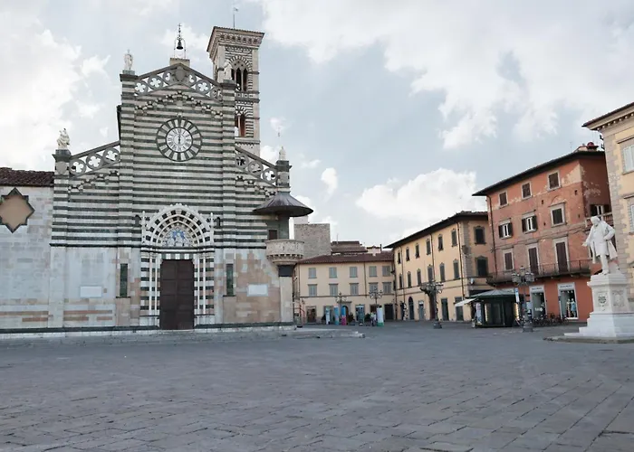 Piazza Duomo - 20 Min By Train To Florence Prato 