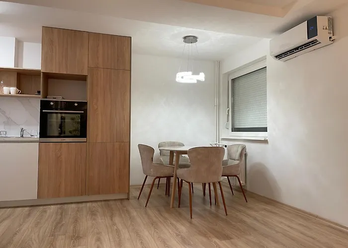Ruby Modern Central Apartment Skopje