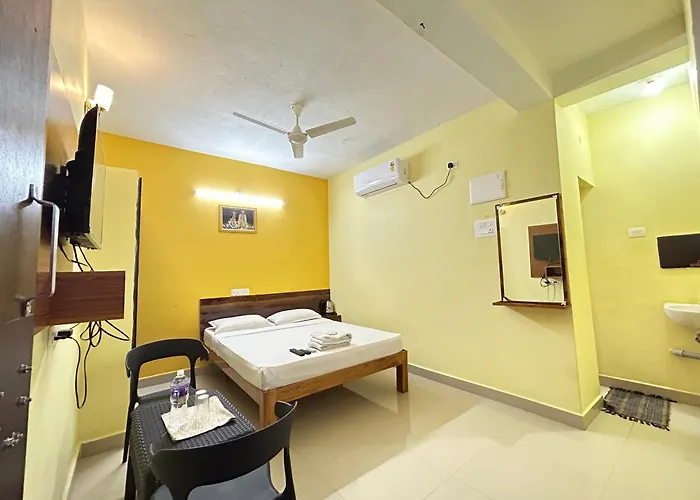 Ramakrishna Rooms Srirangam Tiruchchirāppalli