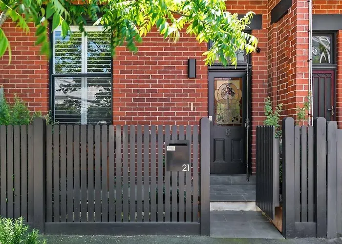 A1 Architectural Sth Melb Home Sleeps 4 Martin Melbourne City