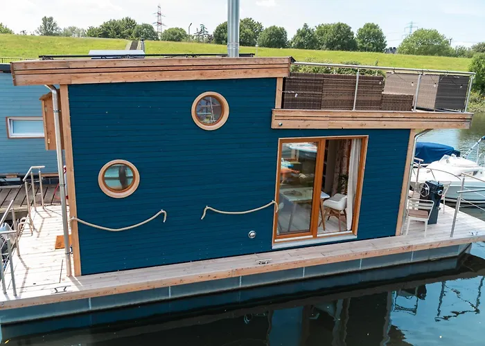 Hotel Tiny-Hausboot Irene Mit Kamin Und Dachterrassenlounge Hamburg