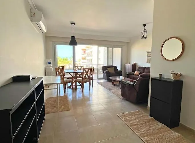Somabay Breezy Elegance 3Br Apartment Hurghada