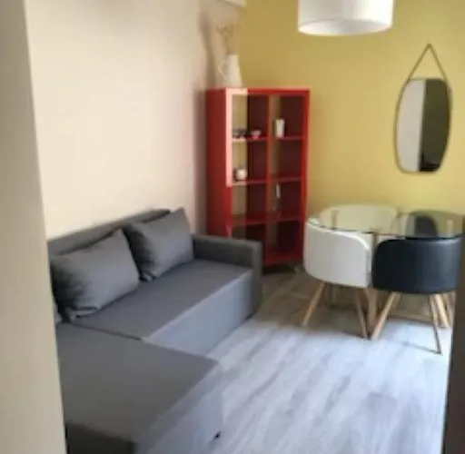 Puteaux : Appartement Spacieux Pour 5 Personnes