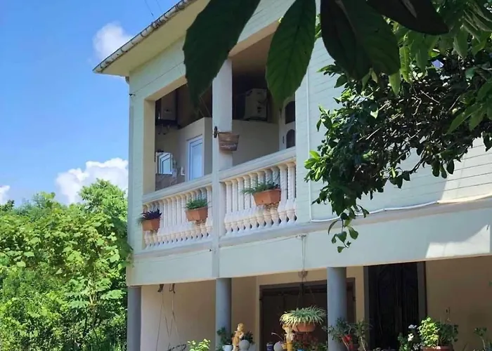 Adlia Holiday Home Batumi