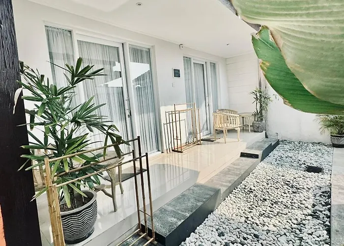 Nyoman Villa Kerobokan
