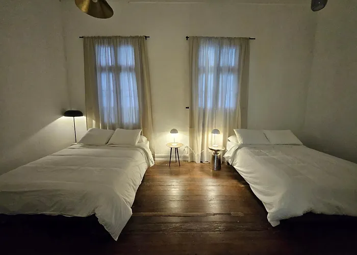 Hotel La Puerta Roja Valparaíso