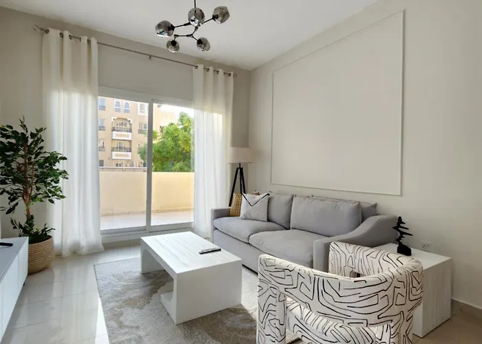 Ferienwohnung Live And Experience Al Marjan Island 1Br Ra’s al-Chaima