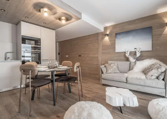 Charmant Appart A Courchevel Village, Proche Pistes, 2 Ch, Spa & Wifi - Fr-1-631-210