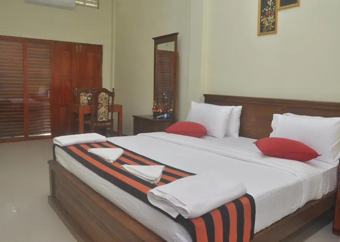 The Max Villa Negombo