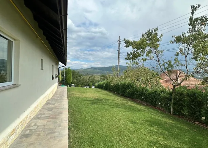 Bed and Breakfast Angela Călimăneşti