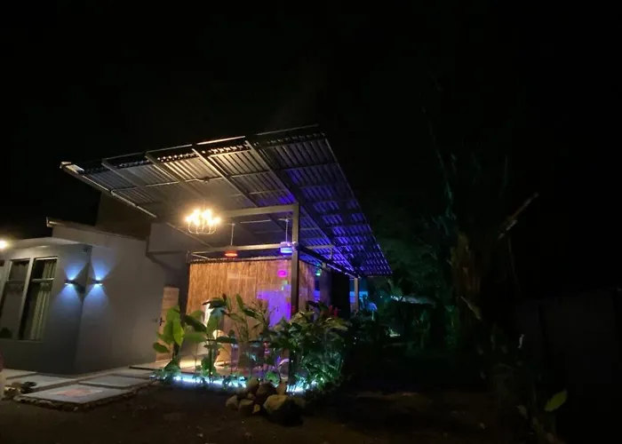 Fortuna Jungle & River Retreat - Private Pool, River And Wifi In The Forest - Secluded, Peaceful, Truly Unique! A Gem! Book Now! Guayabal 