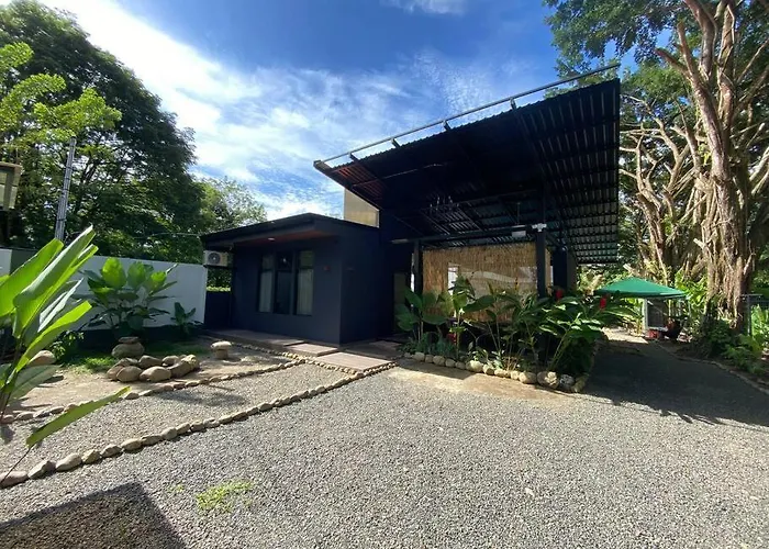 Fortuna Jungle & River Retreat - Private Pool, River And Wifi In The Forest - Secluded, Peaceful, Truly Unique! A Gem! Book Now! Guayabal 