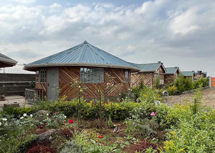 Rhino Cottages & Retreat Ongata Rongai