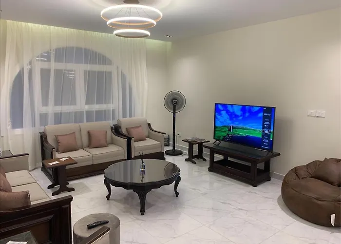 Scenic Lakefront Villa Escape El-Alamein