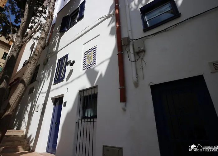 Charming Casa In Sitges Centre & Minutes To Beach