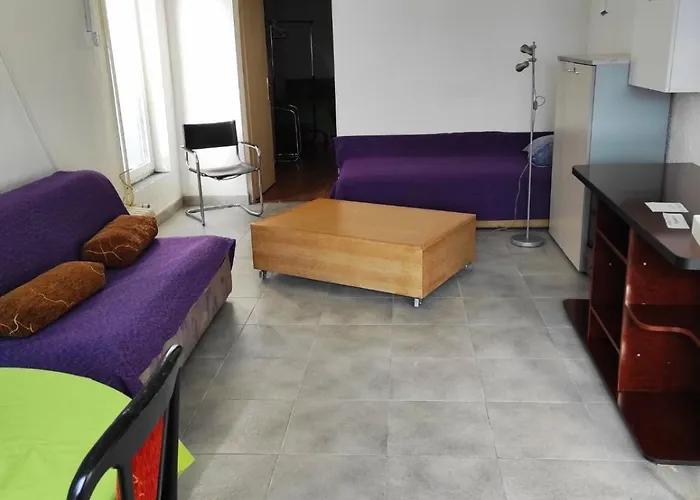 Fair And Share Apt 1-7 Guests Belgrad