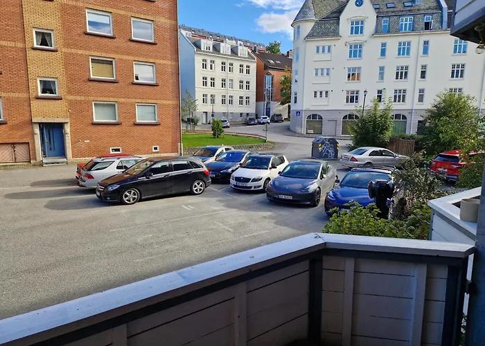 Central And Cosy Apartment In Trondheim, Free Parkingspot