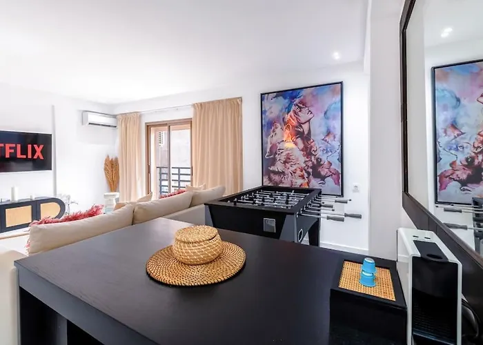 Fun-Filled Luxury City Center Apartment Marrakesch