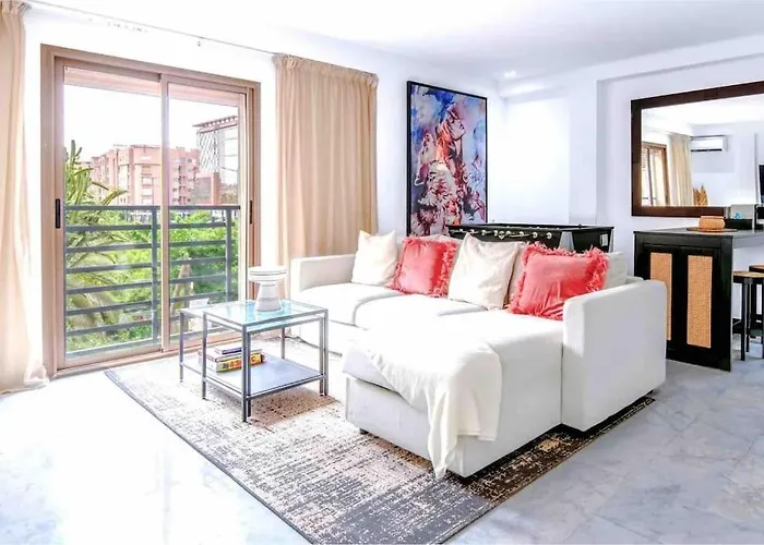 Fun-Filled Luxury City Center Apartment Marrakesch