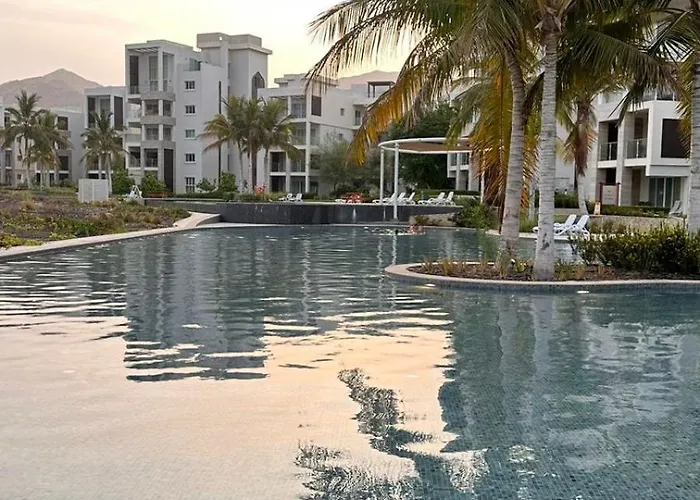 Ferienwohnung 2Bhk Furnished Flat With Jacuzzi As Sīfah