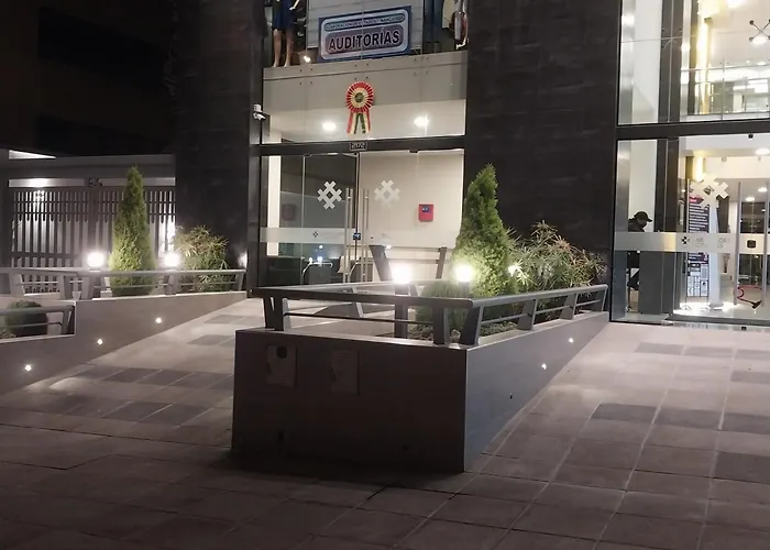Apartamento De Dos Dormitorios Centrico La Paz