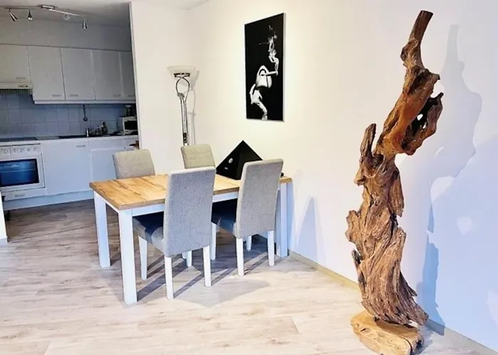 Crw Flat - Spacious Ground Floor Apartment With Garden Koksijde