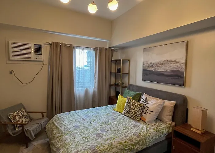 Life Luxury Lodgings Near It Park Cebu Stadt