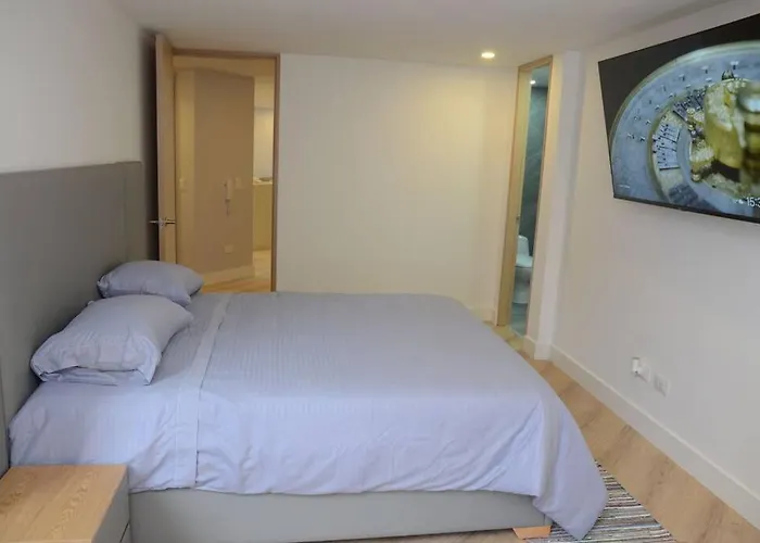 Beautiful 3 Bedroom Apt In Zona Rosa Bogotá