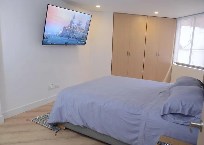 Beautiful 3 Bedroom Apt In Zona Rosa Bogotá