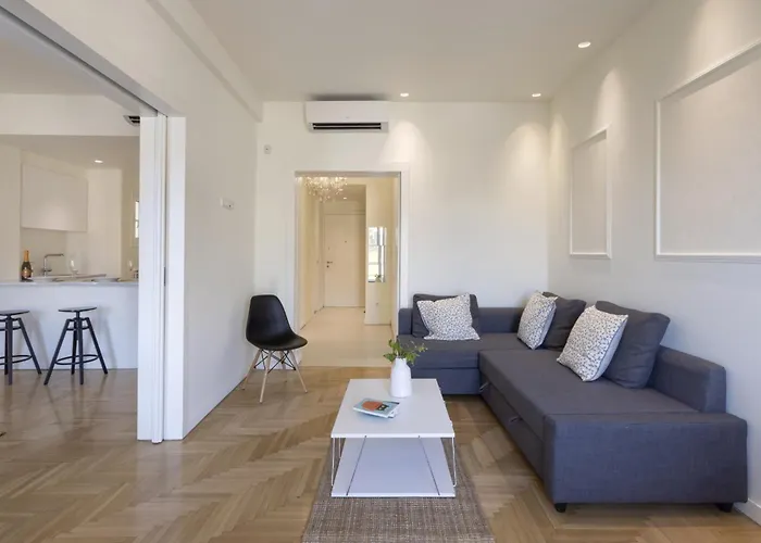 Charming 7Th-Floor Apartment With Acropolis View Athen