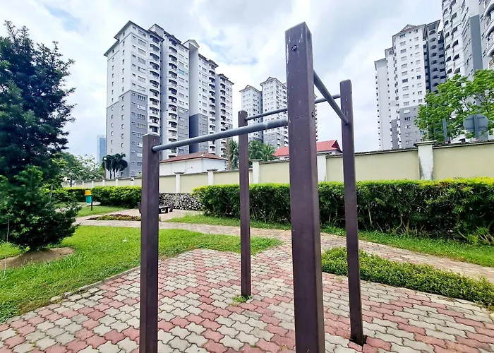 4 Bedroom Endah Sri Petaling Night Market Bkt Jalil Pavilion Jalil Stadium Sport Center Imu Tbs Station Kuala Lumpur