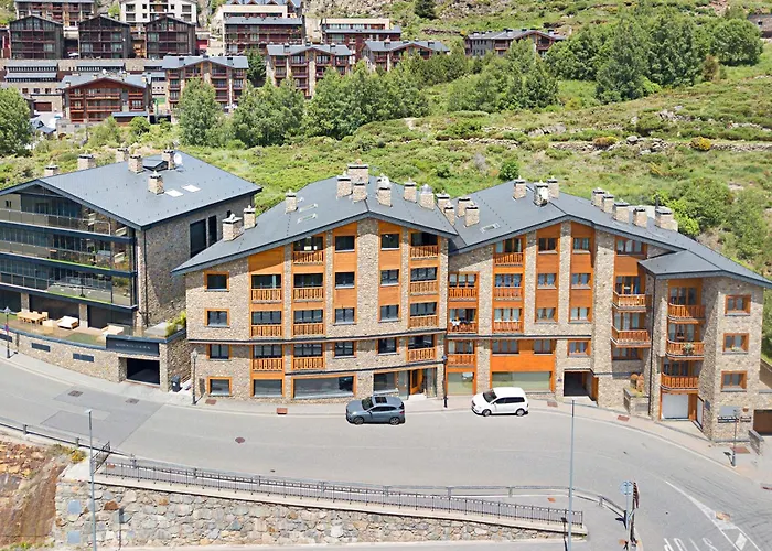 El Tarter Mountain Ski Vacation Rental - Happy Rentals