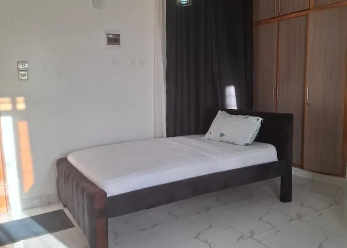 Mombasa Spacious Studio Apartment