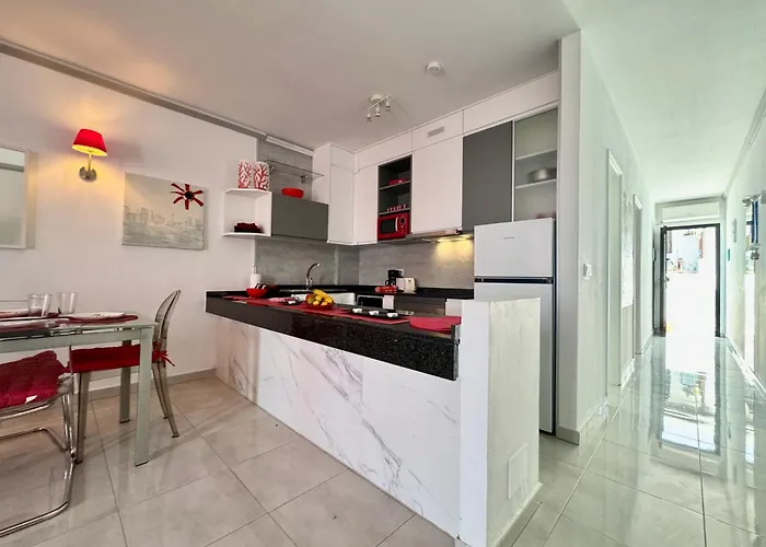 Corallo Artdesign 100 M From The Beach Puerto del Carmen 