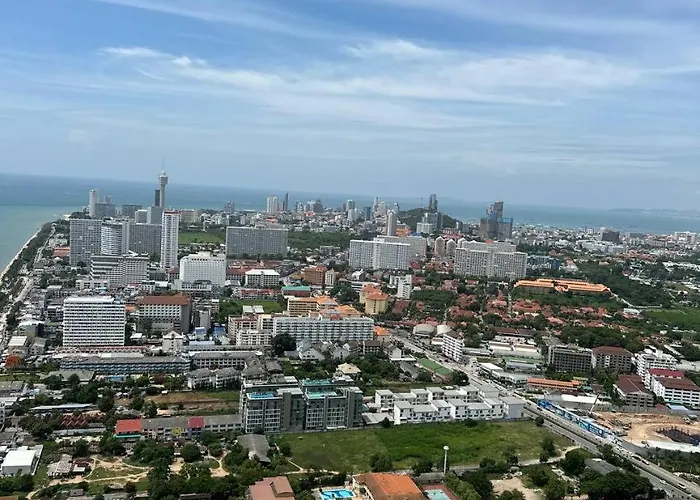 Copacabana Condo Jomtien 57 Floor Beautiful Seaview