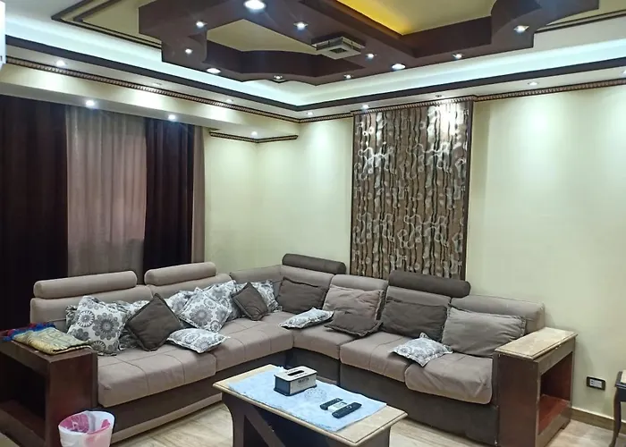 Family& Friends Maadi Apartment Kairo
