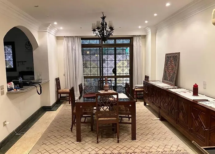 Family Duplex Apartment Kairo