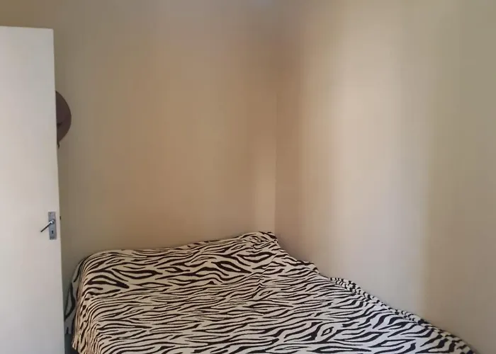 Apartamento 2 Quartos Proximo A Praia Florianópolis