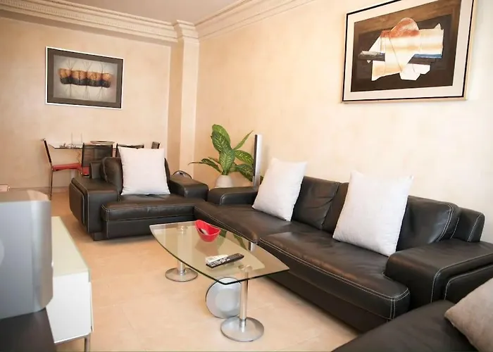 Appartement Moderne En Plein Centre De L'Agdal Rabat