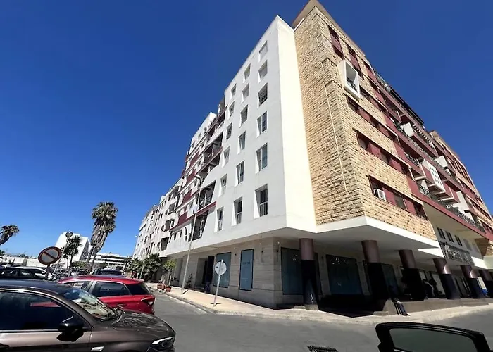 Appartement Moderne En Plein Centre De L'Agdal Rabat