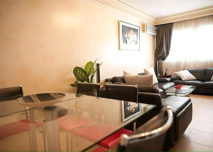 Appartement Moderne En Plein Centre De L'Agdal Rabat
