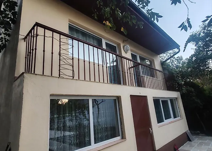 Trei Insule Home Arad