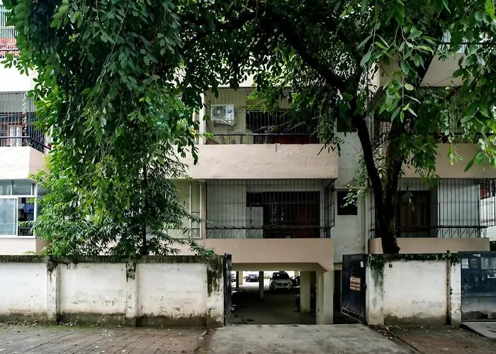 Elegant & Spacious 3Bhk Home Haven Army Cantonment Varanasi