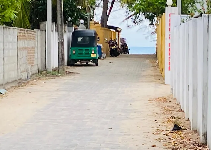 Black Pearl Arugam Bay
