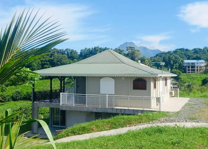 Villa Creole Vue Exceptionnelle Perle Des Hauteurs Le Carbet