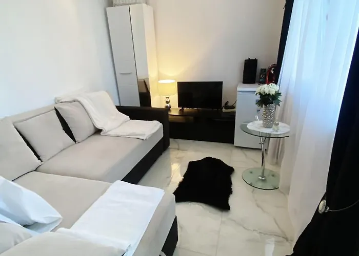 Ferienwohnung Cozy Corner Constanţa